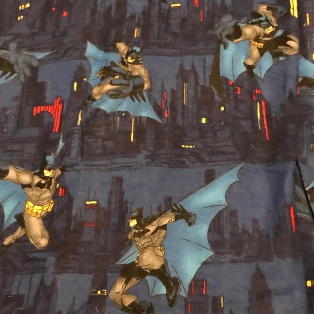 Vintage 2005 DC Comics Batman Gotham City fannel Fabric Springs Industries 4 yrd